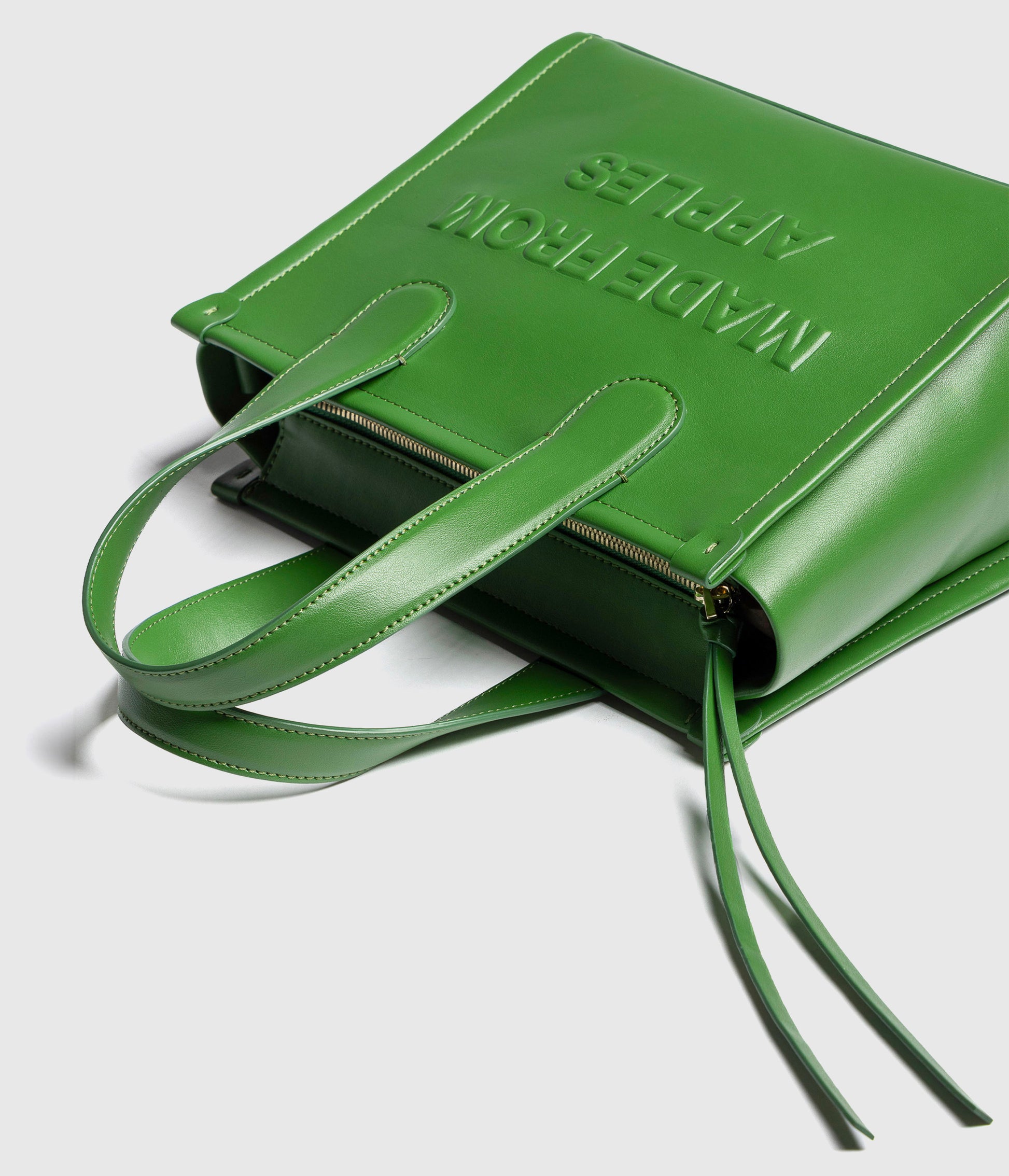 Alima Tote M - Green (Apple-based)