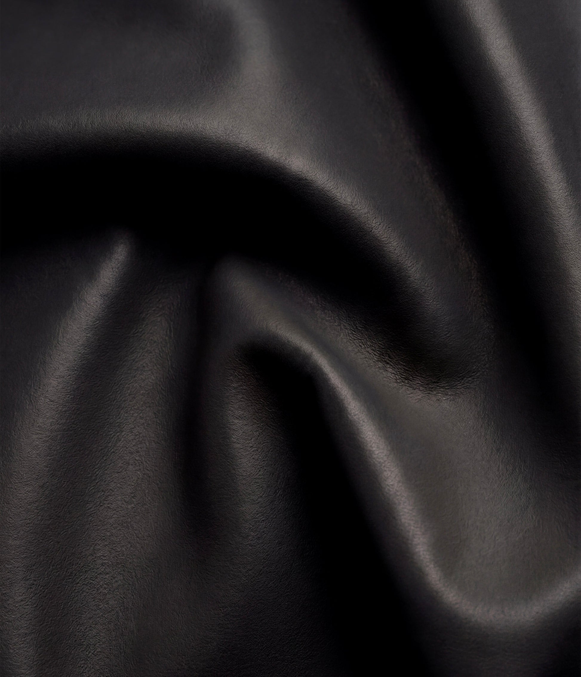 Alima Tote L - Black (Apple-based)