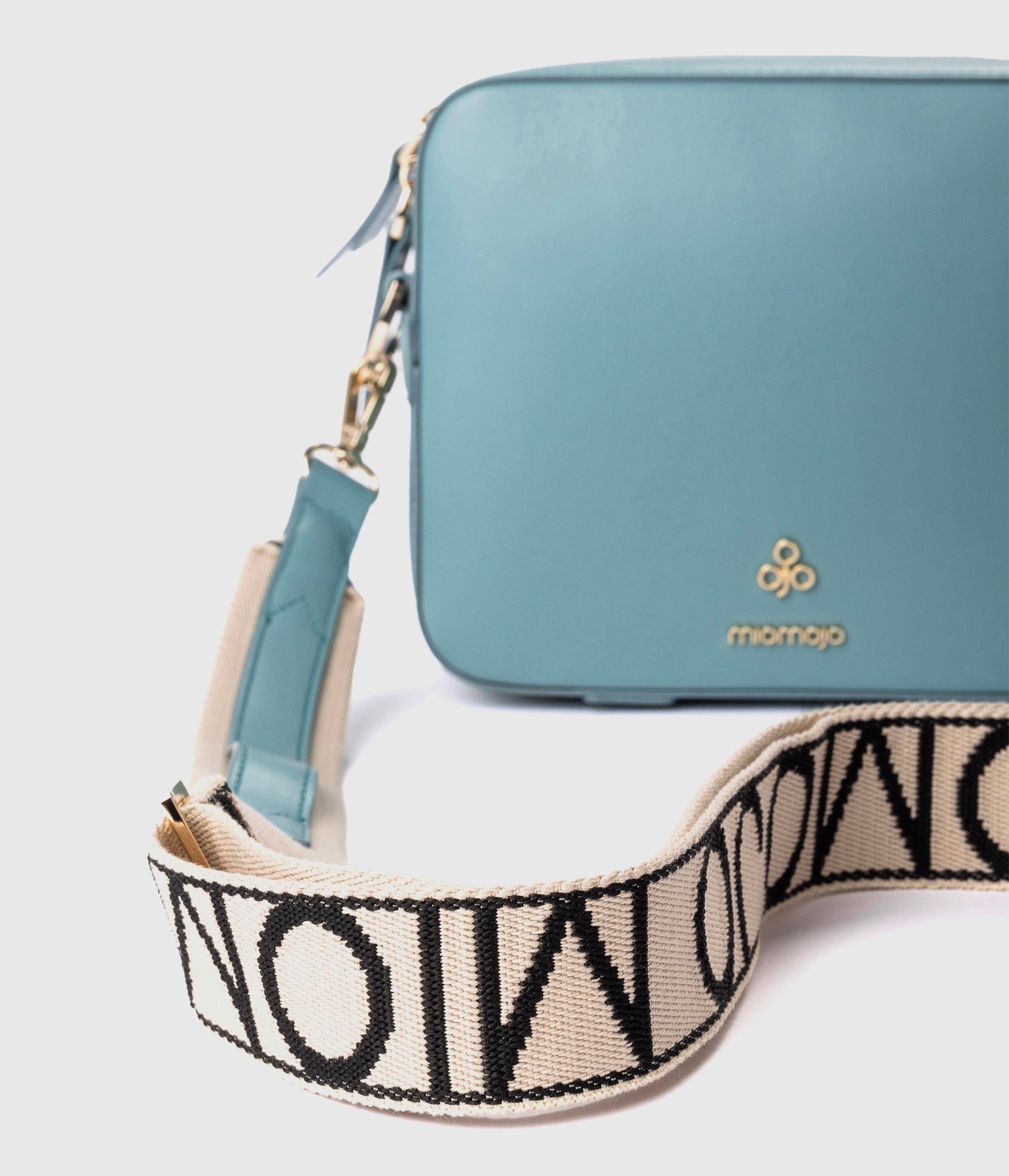 Dalila Crossbody - Sky Blue (Apple-based)