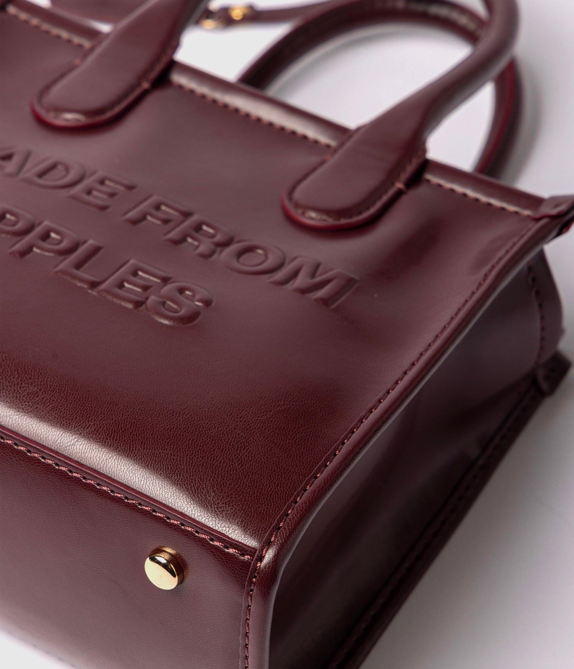 Alima Deluxe Tote M - Borgogna (a base di mela)