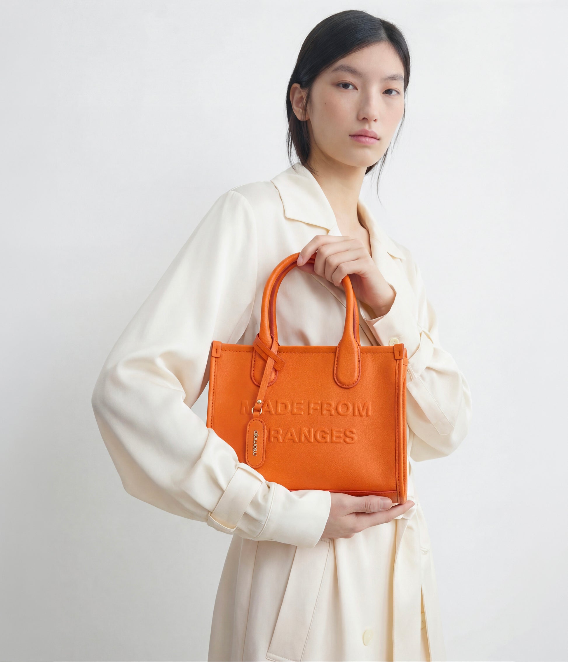 Alima Deluxe Tote M – Orange (Orange-Based)
