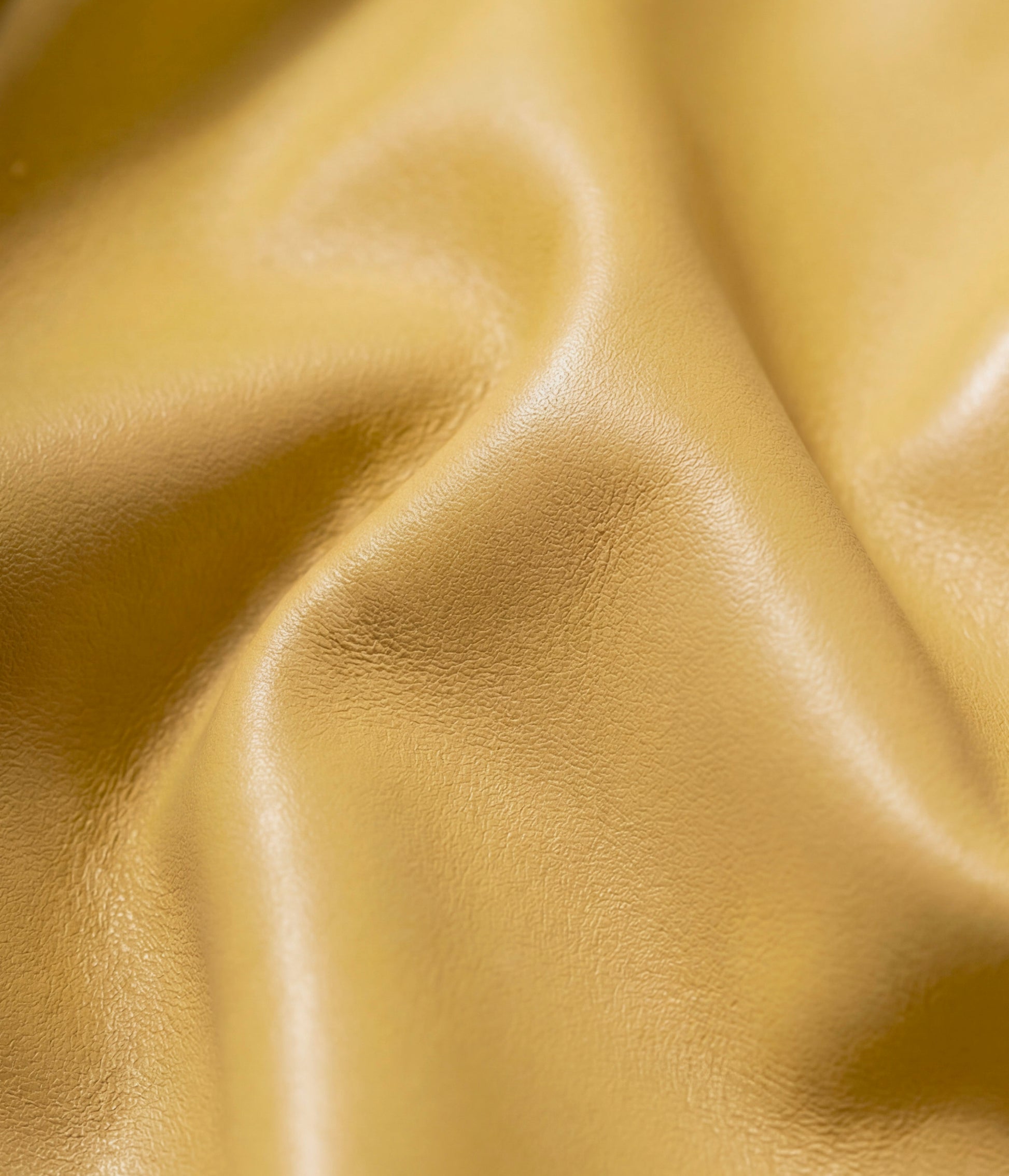 Isotta Bowler Bag - Banana (Apple-based)